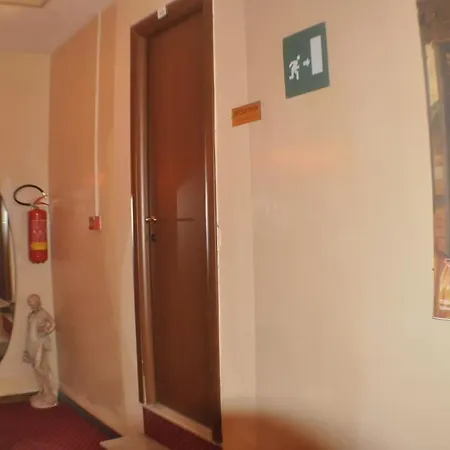 Amico Отель 2*